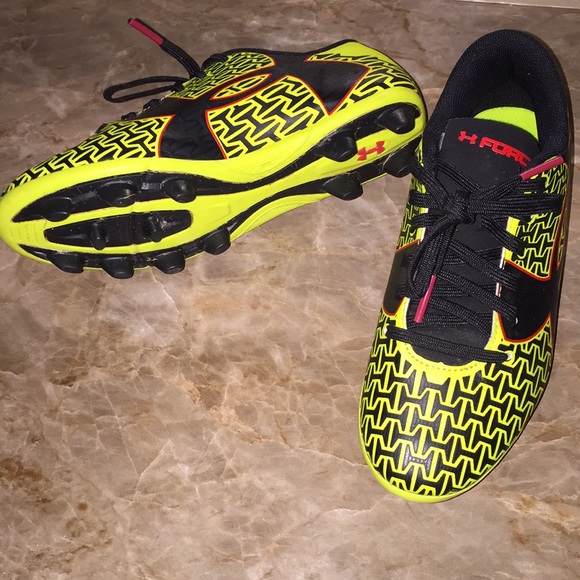 ⚡️•Under Armour Cleats•⚡️WORN ONCE!!!! - Picture 4 of 7